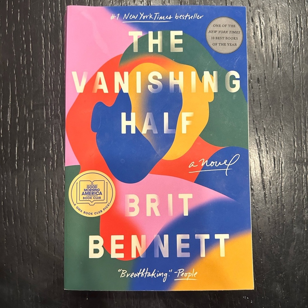 The Vanishing Half - Paperback